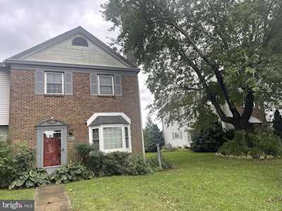 842 Woodcrest Turn Dover, DE 19904