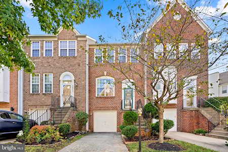 1814 Spanish Oak Ln Bowie, MD 20721