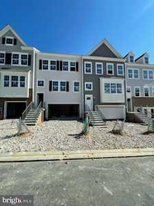 23612 Crosswinds Way California, MD 20619