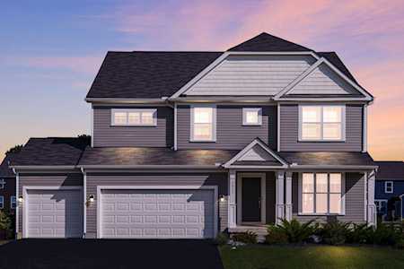3473 Whispering Pines Loop Delaware, OH 43015
