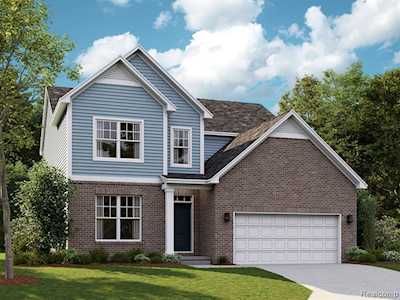 8362 Grove St Washington, MI 48094