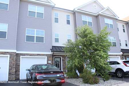 23 Berkeley Crossings Way Bayville, NJ 08721
