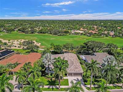 2523 Montclaire Cir Weston, FL 33327