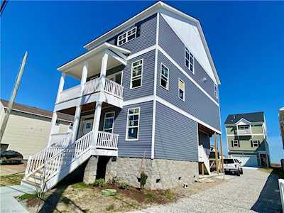 728 W Ocean View Ave Norfolk, VA 23503