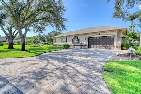 6705 Highland Pines Circle Fort Myers, FL 33966