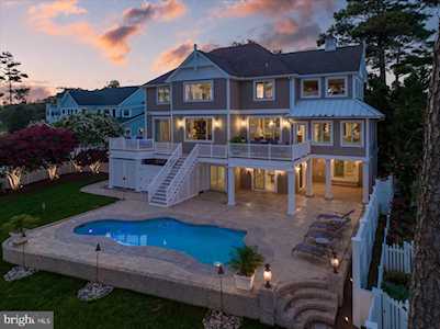 12546 Ocean Reef Dr Berlin, MD 21811