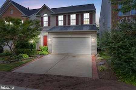 9028 Harrover Place Lorton, VA 22079