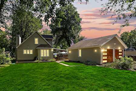 3210 Hyacinth Terrace Island Lake, IL 60042