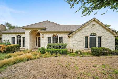 10301 Grand Oak DR Austin, TX 78750
