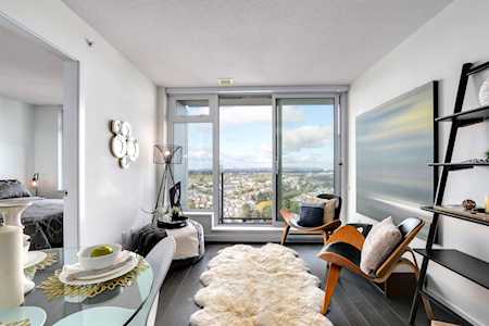 5515 Boundary Road #2910 Vancouver, BC V5R 0E3