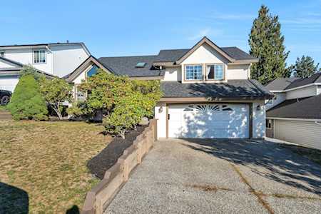 8272 Bowyer Drive Mission, BC V2V 6T3