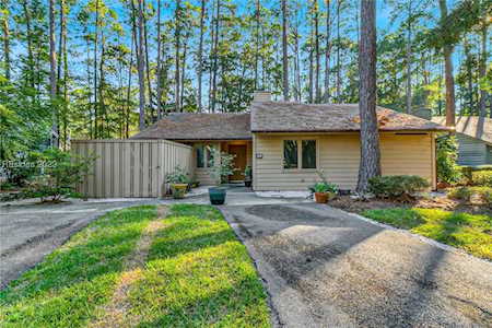 28 Fernwood Ct Hilton Head Island, SC 29926