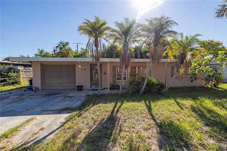 5727 24th St W Bradenton, FL 34207