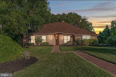 7 Thomas Pointe Dr Wilmington, DE 19808