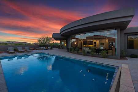 2570 N Anasazi Trl St George, UT 84770