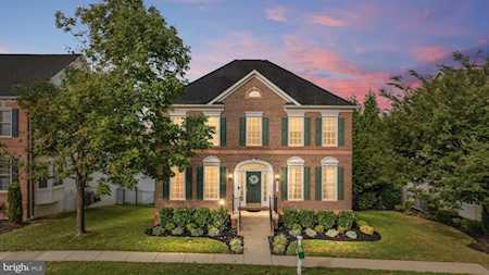14041 Clatterbuck Loop Gainesville, VA 20155