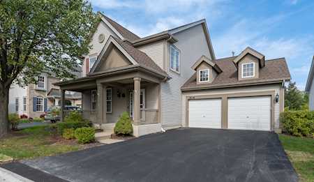 808 Peter Ct Indian Creek, IL 60061