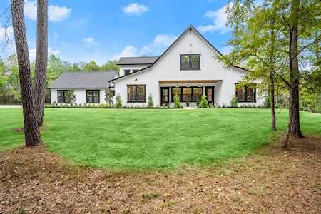 8048 Hills Parkway Montgomery, TX 77316