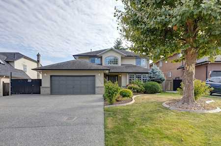 14278 85B Avenue Surrey, BC V3W 0N9
