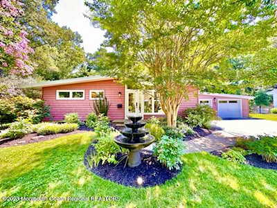172 Parkview Terrace Lincroft, NJ 07738