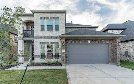 448 Wild Pecan LOOP Buda, TX 78610