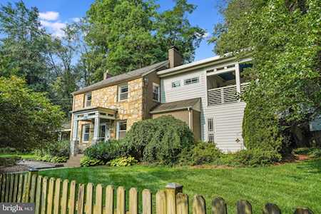 2200 N Pollard St Arlington, VA 22207