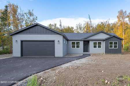 11041 Equestrian St Palmer, AK 99645