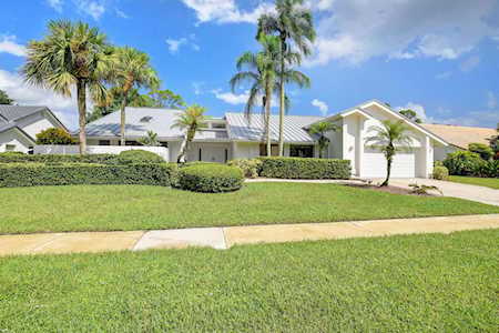 10574 Boca Woods Lane Boca Raton, FL 33428