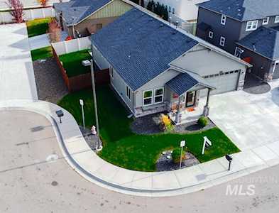 5440 N Landon Creek Pl Meridian, ID 83646