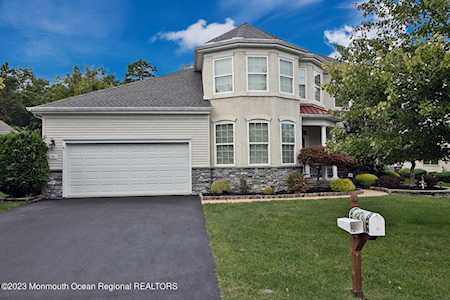 72 Heritage Point Blvd Barnegat, NJ 08005