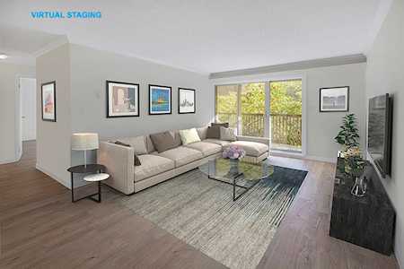 9857 Manchester Drive #419 Burnaby, BC V3N 4P5
