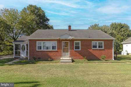 3925 Oyster House Rd Broomes Island, MD 20615