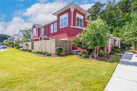 2600 Leytonstone Dr #338 Chesapeake, VA 23321