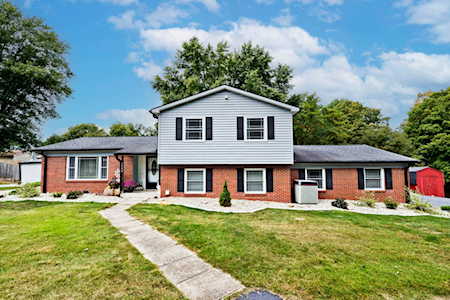 8440 Locust Dr Martinsville, IN 46151