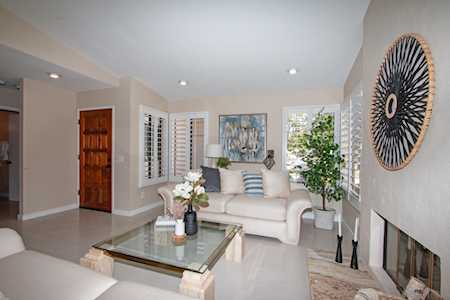 17977 Avenida Alozdra San Diego, CA 92128