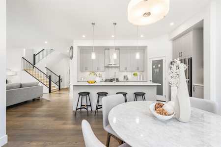 16715 18A Avenue Surrey, BC V3Z 1A2
