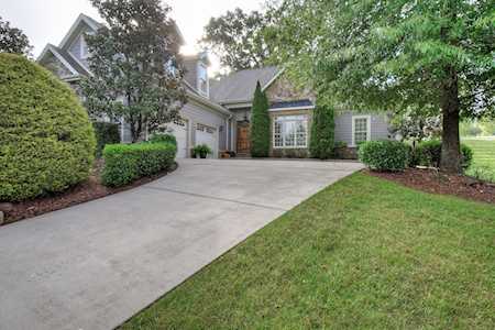 1858 Villa Ct Johnson City, TN 37615
