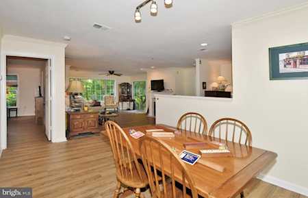 20408 Shore Harbour Dr #5-B Germantown, MD 20874