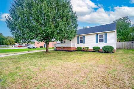 20 Pennock St Portsmouth, VA 23702