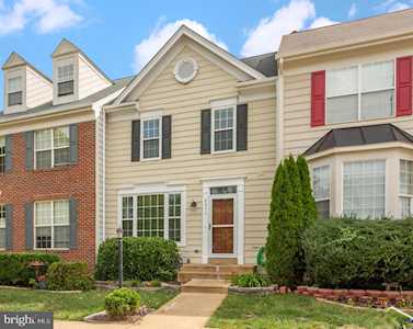 8833 Moat Crossing Place Bristow, VA 20136