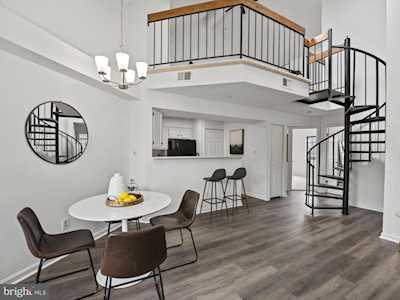 6005 Mersey Oaks Way #5E Alexandria, VA 22315