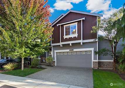 7633 NE 198th Place Kenmore, WA 98028