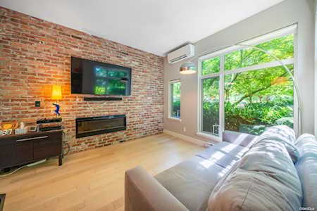 262 Salter Street #111 New Westminster, BC V3M 0J6