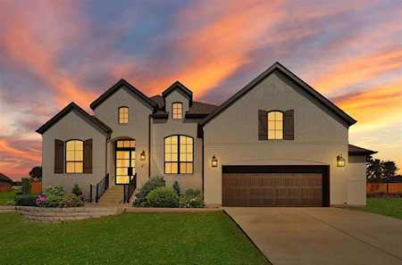 1045 Blanket Flower DR Georgetown, TX 78628
