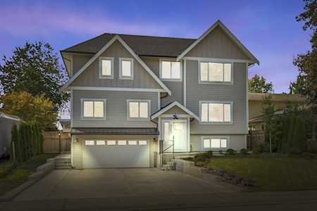 9283 212B Street Langley, BC V1M 1K9