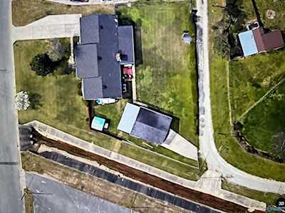 1618 Runnymeade Avenue Decatur, AL 35601