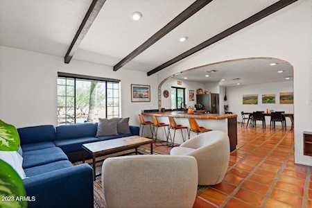 28415 N 68th Street Cave Creek, AZ 85331