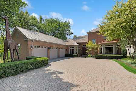 2376 Augusta Way Highland Park, IL 60035