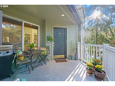 5054 Foothills DR #A Lake Oswego, OR 97034