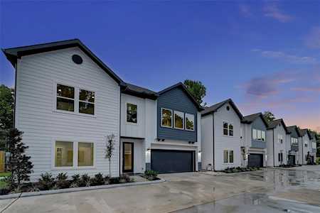 2611 Huntington Creek Lane Ln Houston, TX 77093